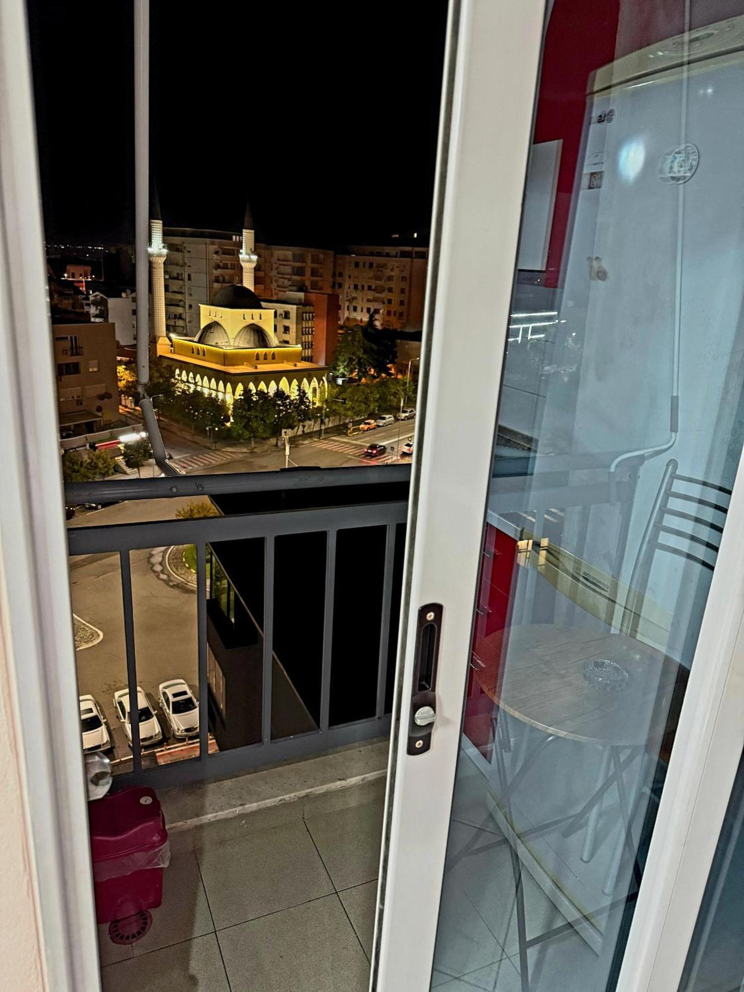 Amy'S Luxury Appartment Шкодер Екстер'єр фото