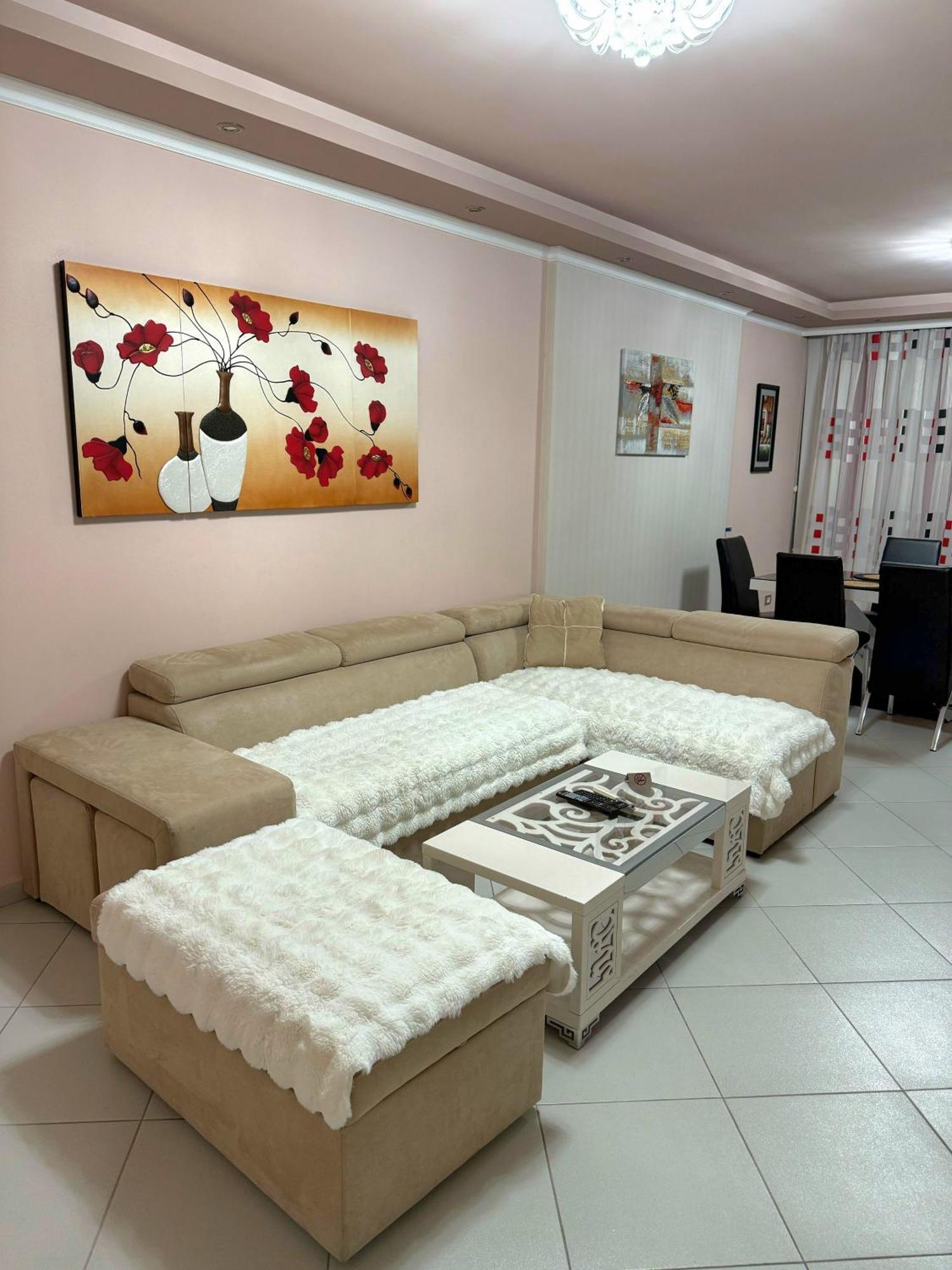 Amy'S Luxury Appartment Шкодер Екстер'єр фото