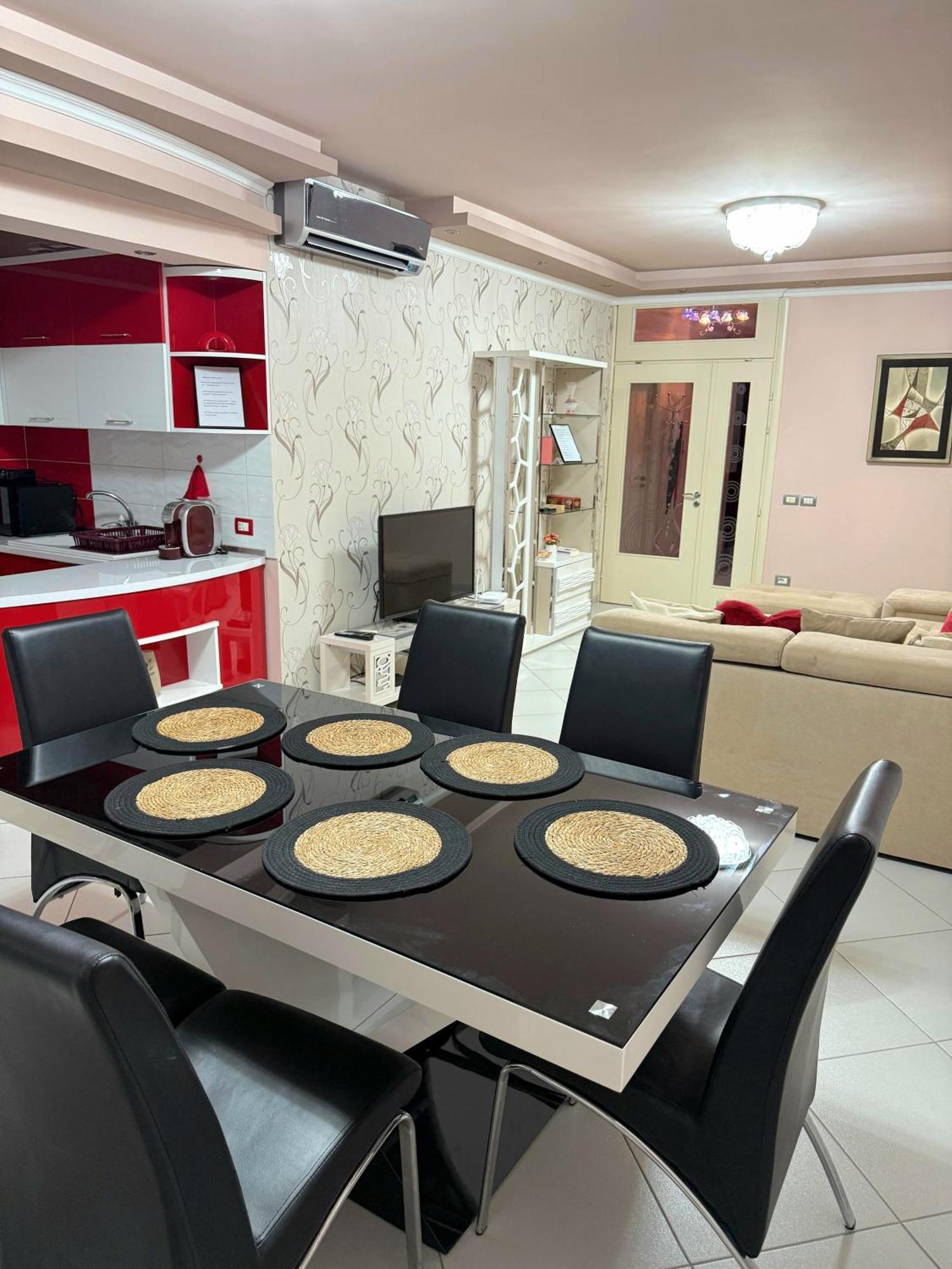 Amy'S Luxury Appartment Шкодер Екстер'єр фото