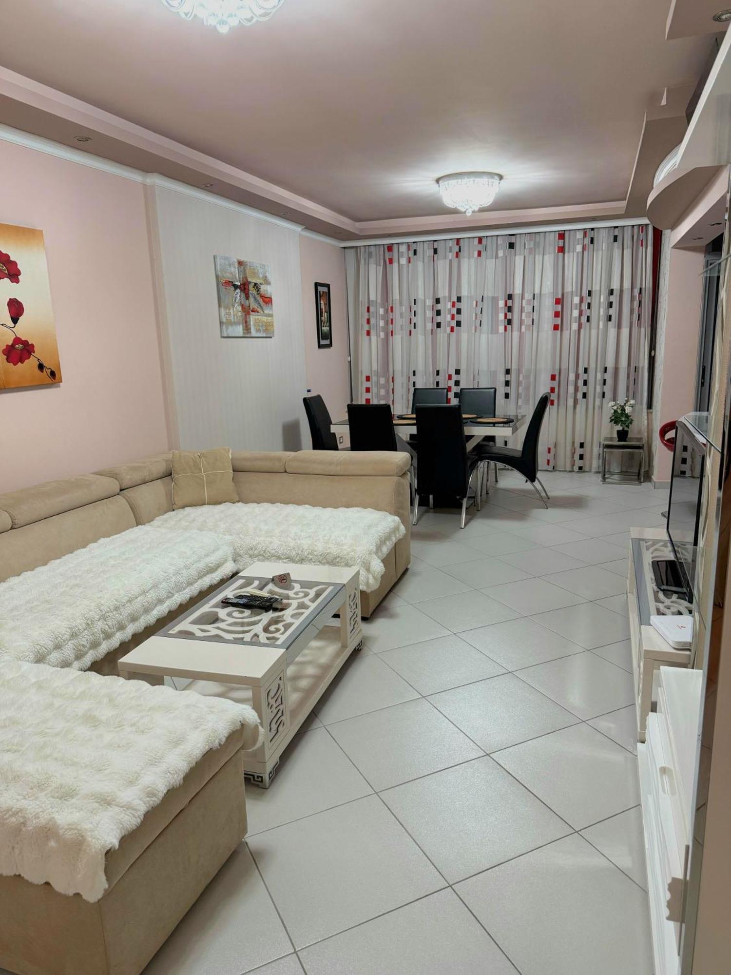 Amy'S Luxury Appartment Шкодер Екстер'єр фото