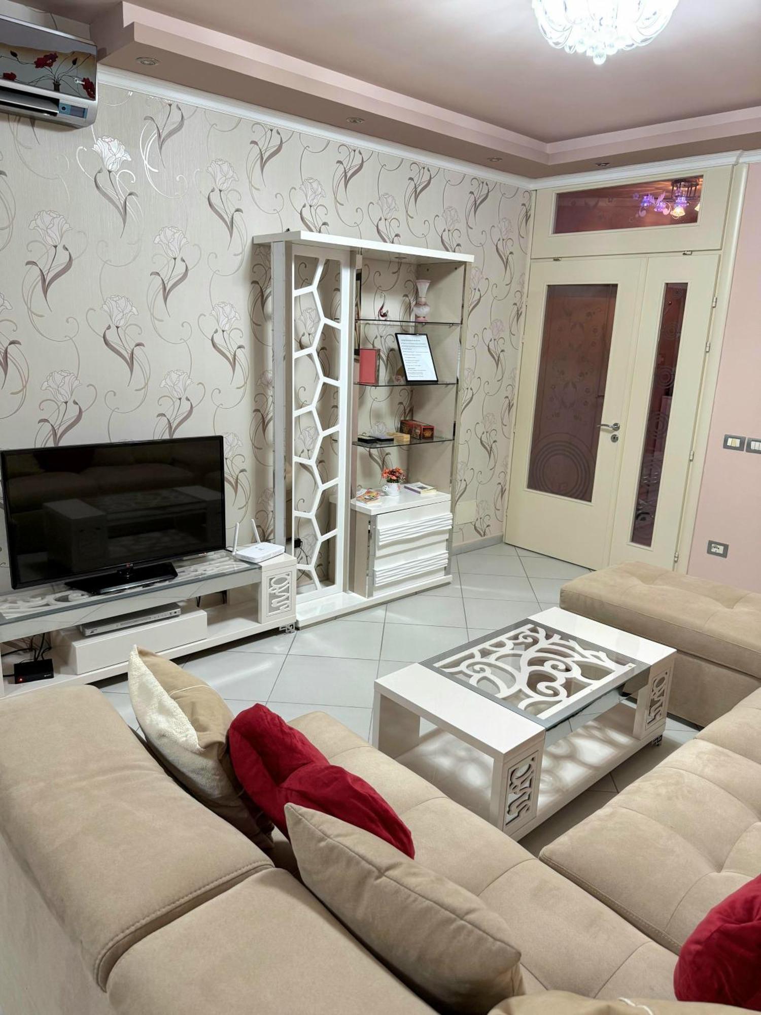 Amy'S Luxury Appartment Шкодер Екстер'єр фото
