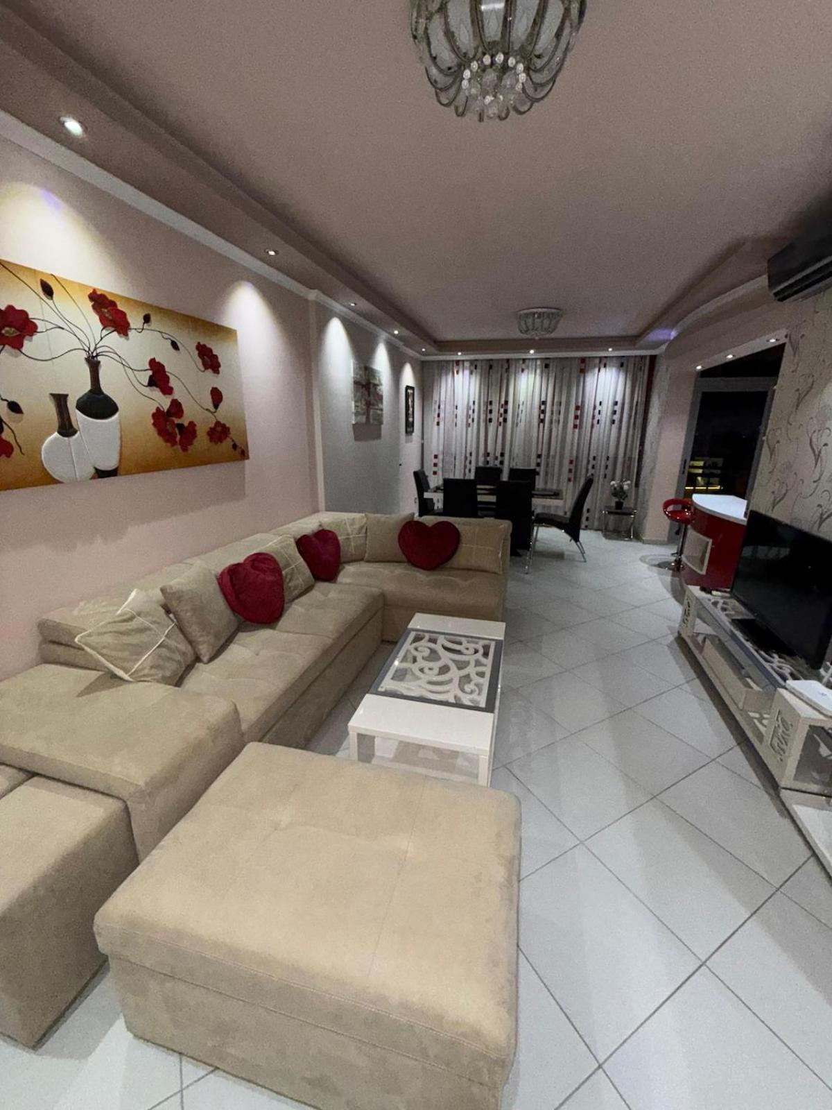 Amy'S Luxury Appartment Шкодер Екстер'єр фото